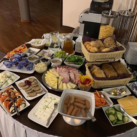 Hotel Restauracja Teczowa 루반 외부 사진