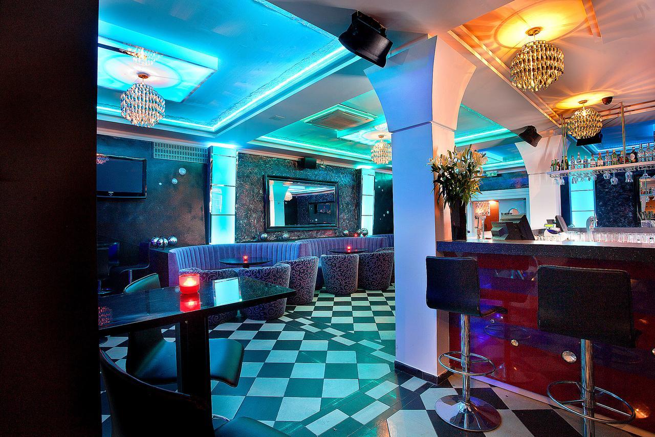 Hotel Restauracja Teczowa 루반 외부 사진